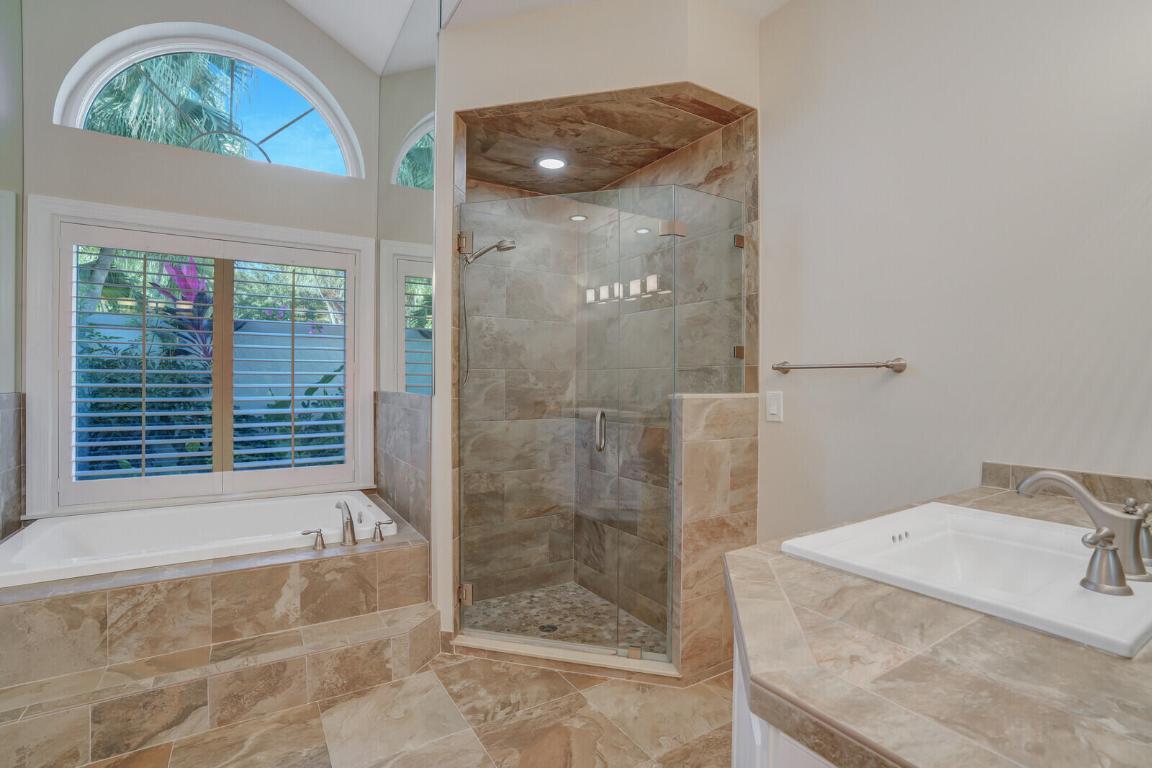 Marina Bay - Residential