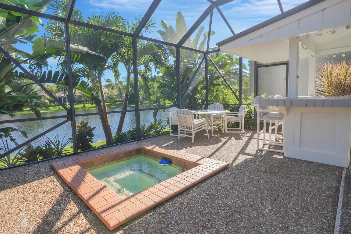 Marina Bay - Residential