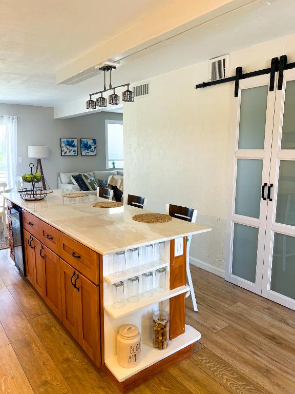 LAKE CLARKE GARDENS CONDO 16 - Residential