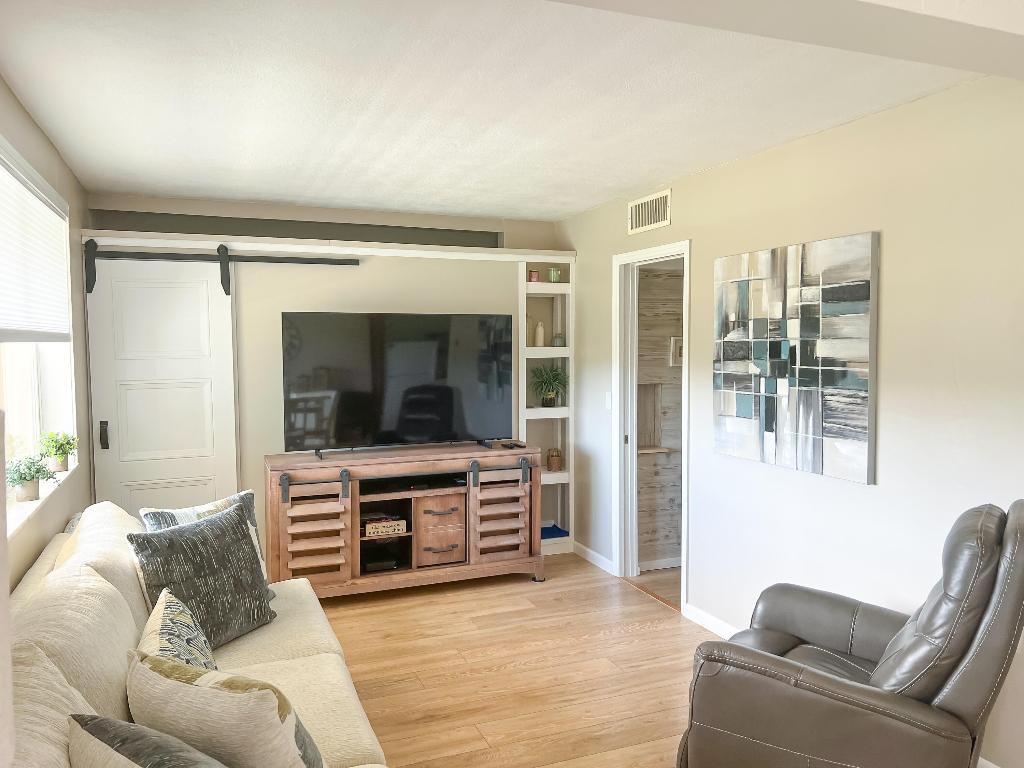 LAKE CLARKE GARDENS CONDO 16 - Residential