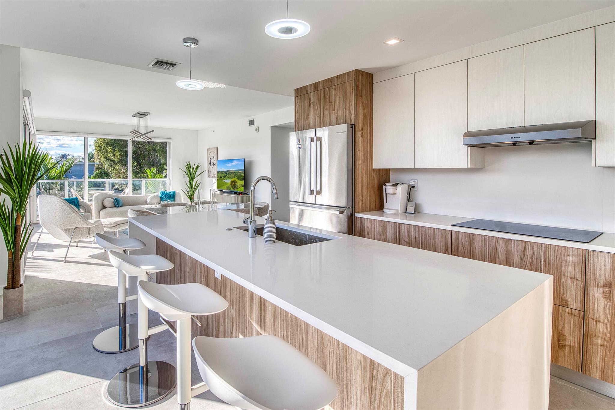 Alora Luxury Condo - Residential