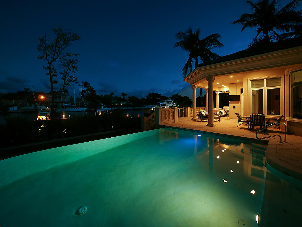 HARBOUR ISLES - Residential