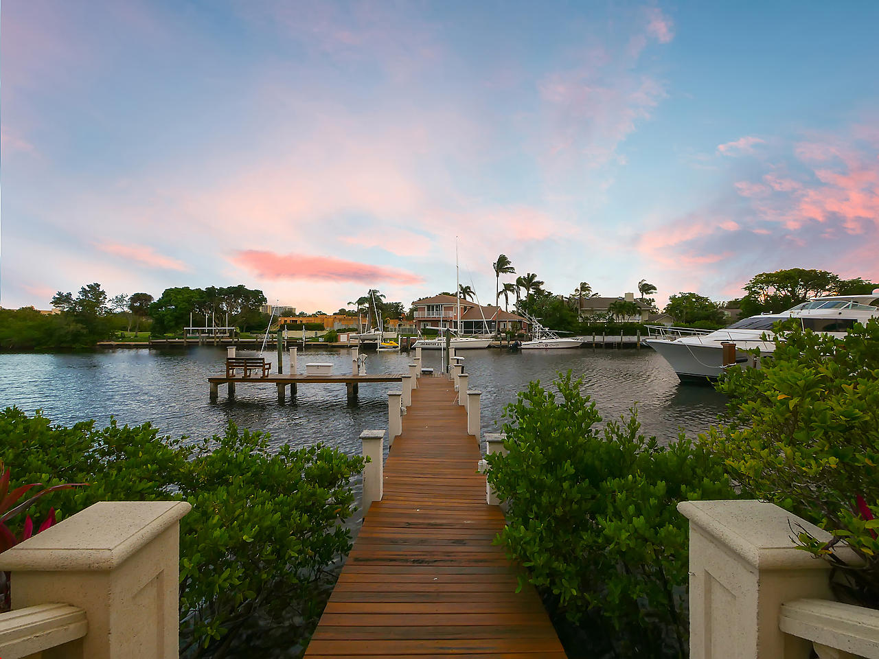 HARBOUR ISLES - Residential