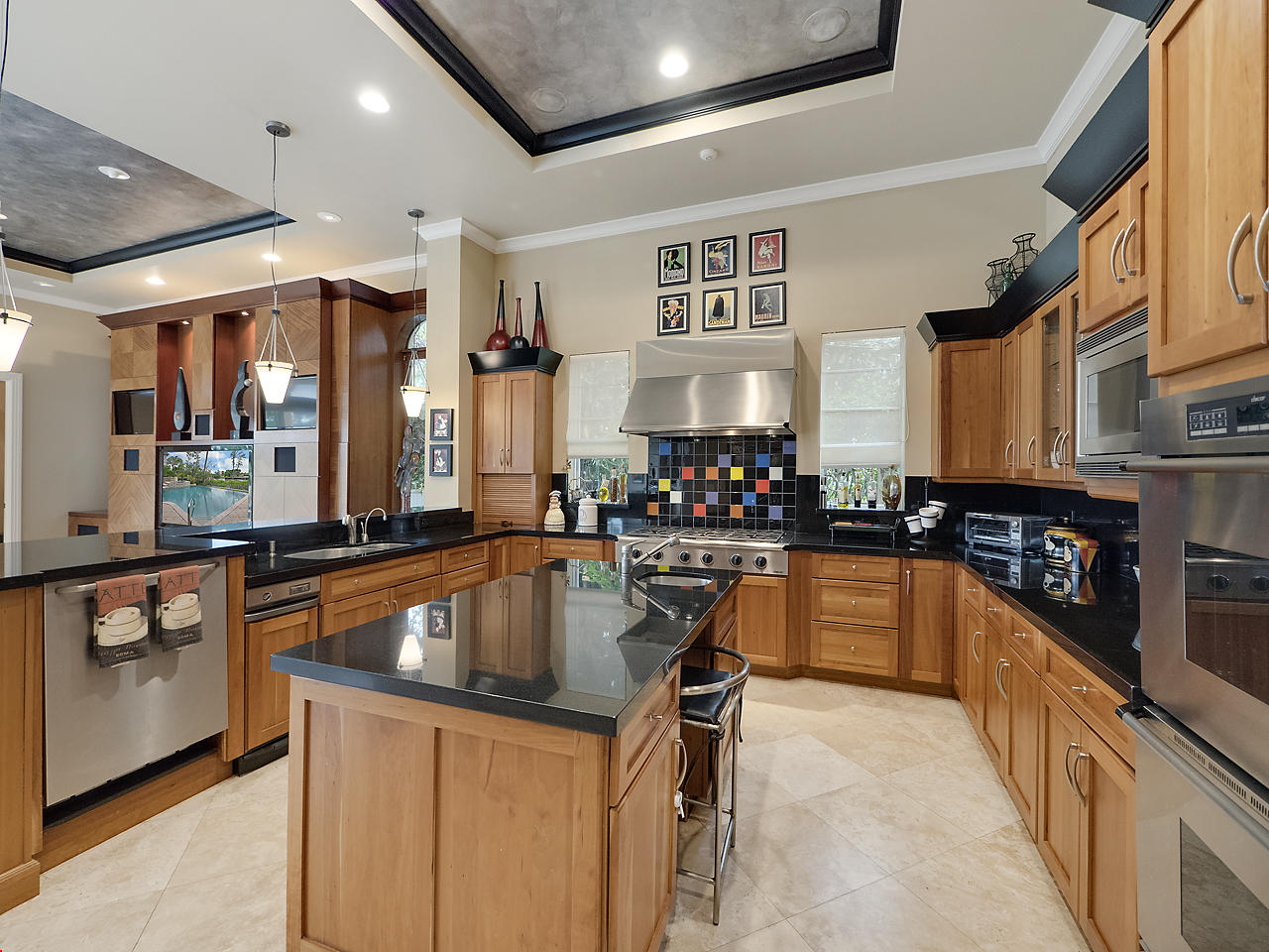 HARBOUR ISLES - Residential