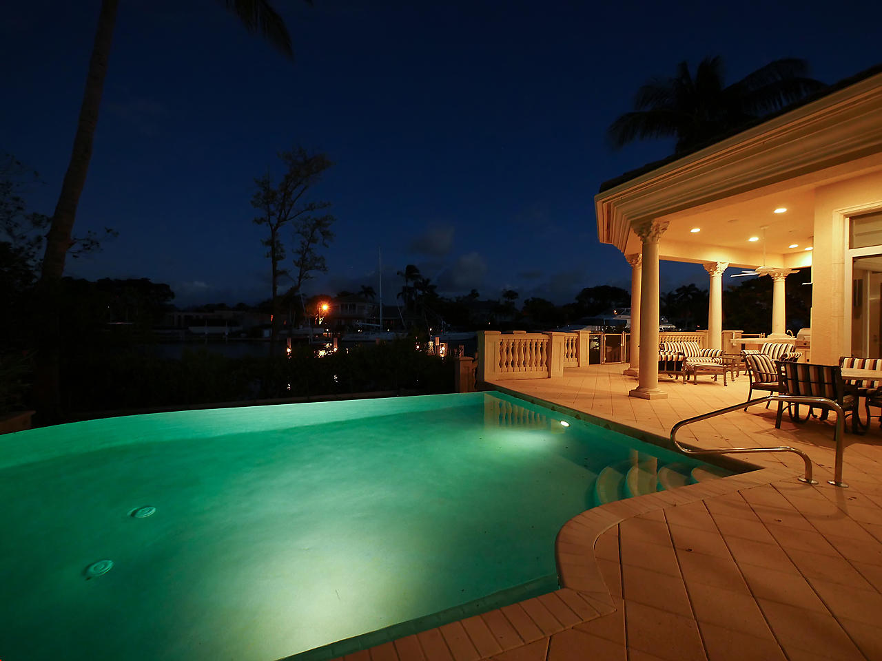 HARBOUR ISLES - Residential