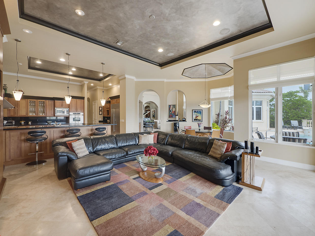 HARBOUR ISLES - Residential