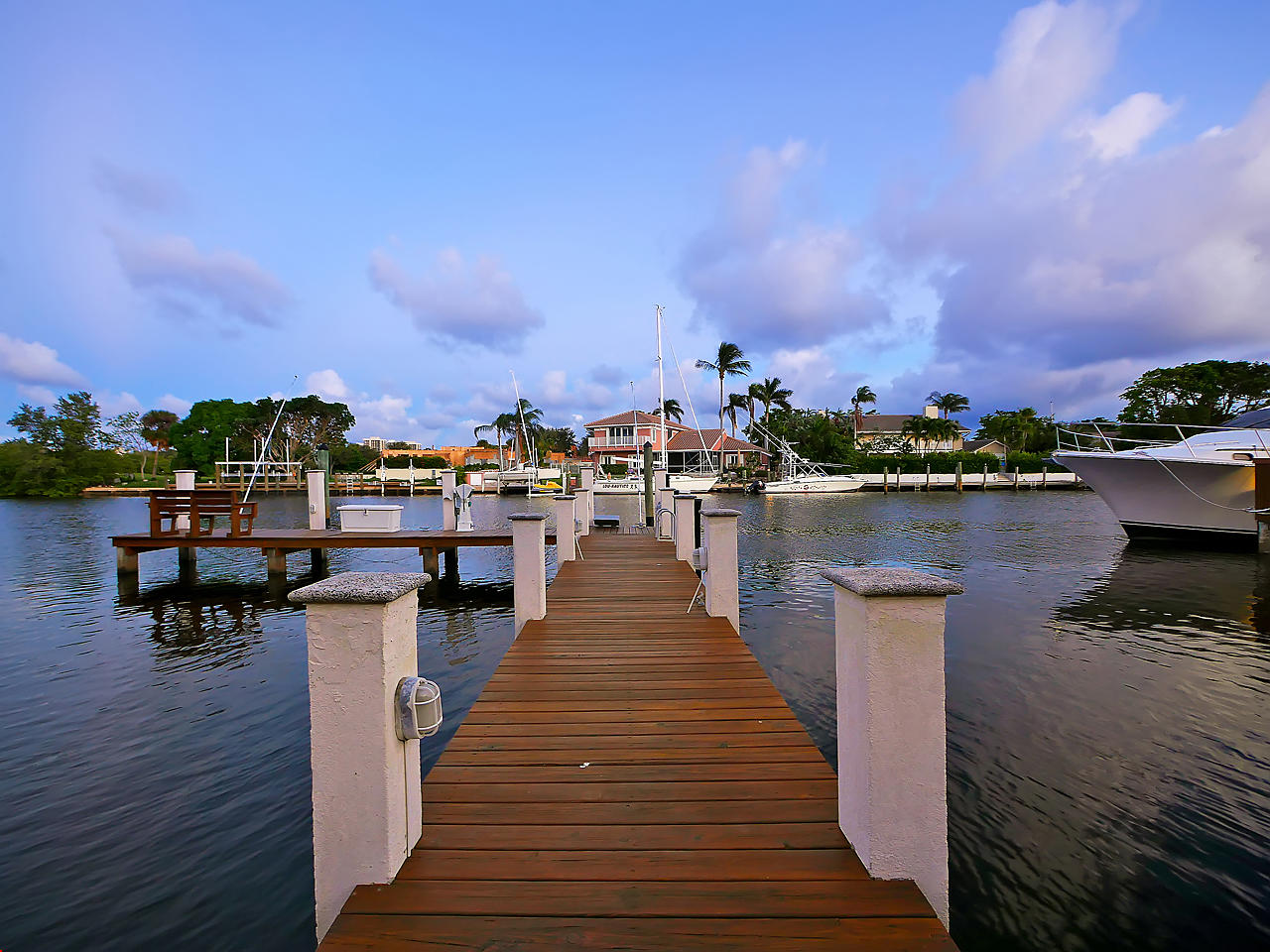 HARBOUR ISLES - Residential