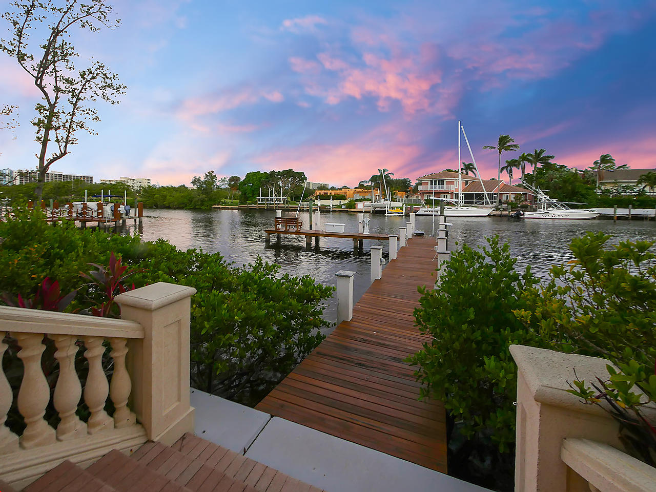 HARBOUR ISLES - Residential