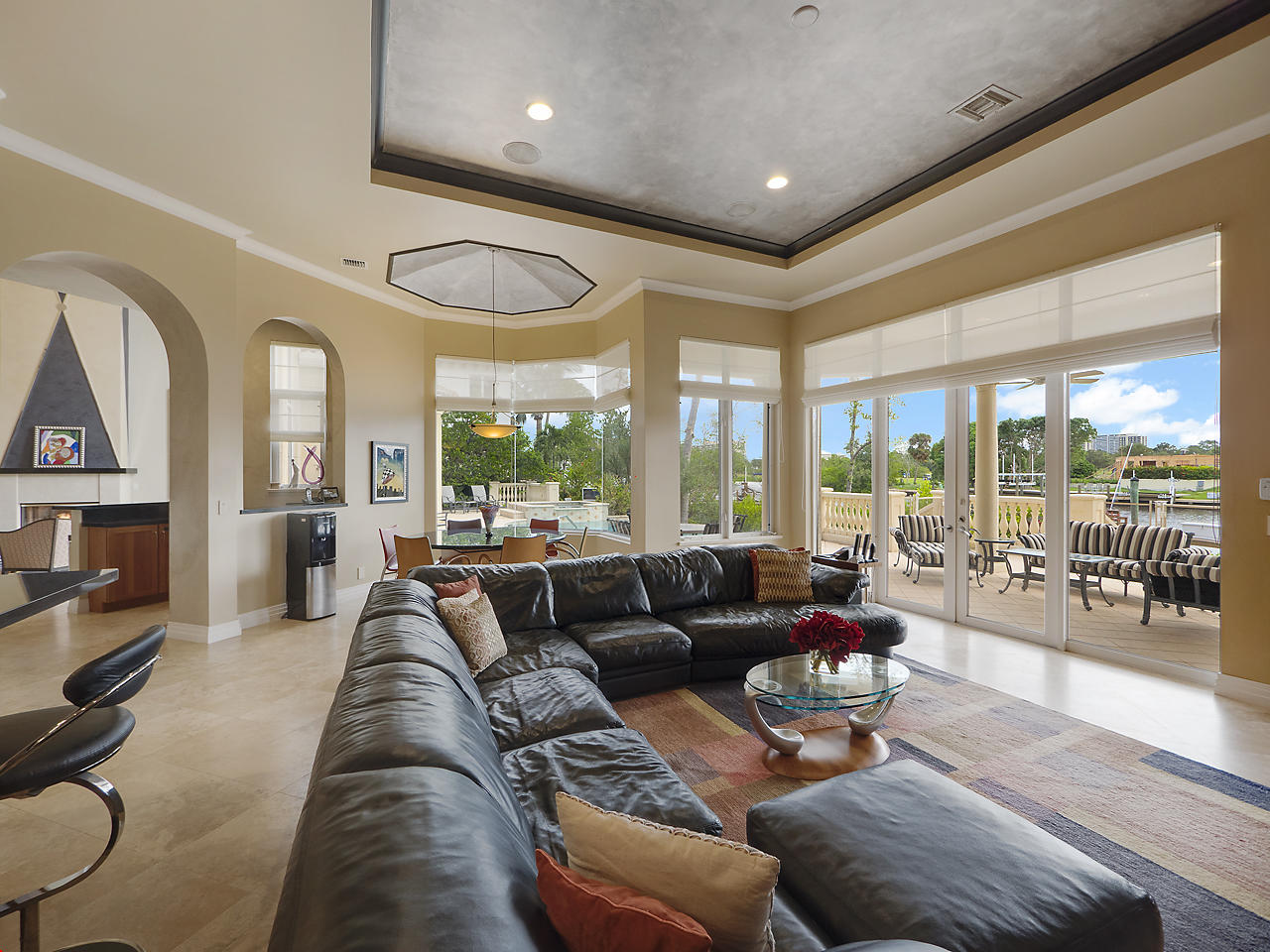 HARBOUR ISLES - Residential