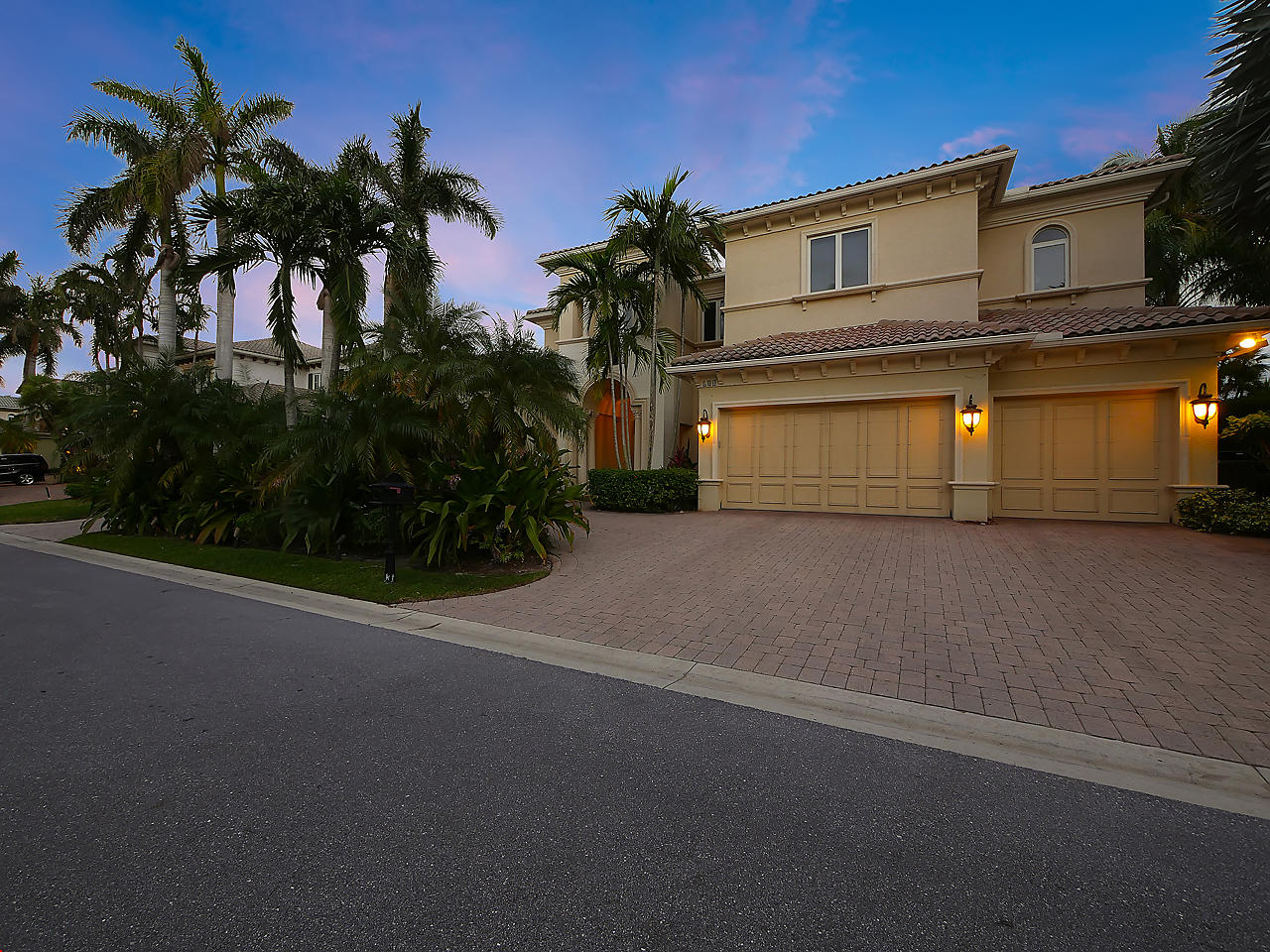 HARBOUR ISLES - Residential