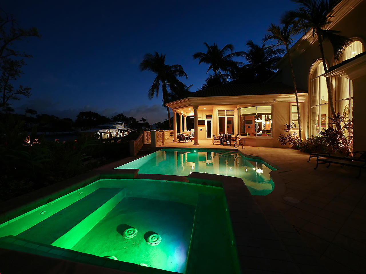 HARBOUR ISLES - Residential