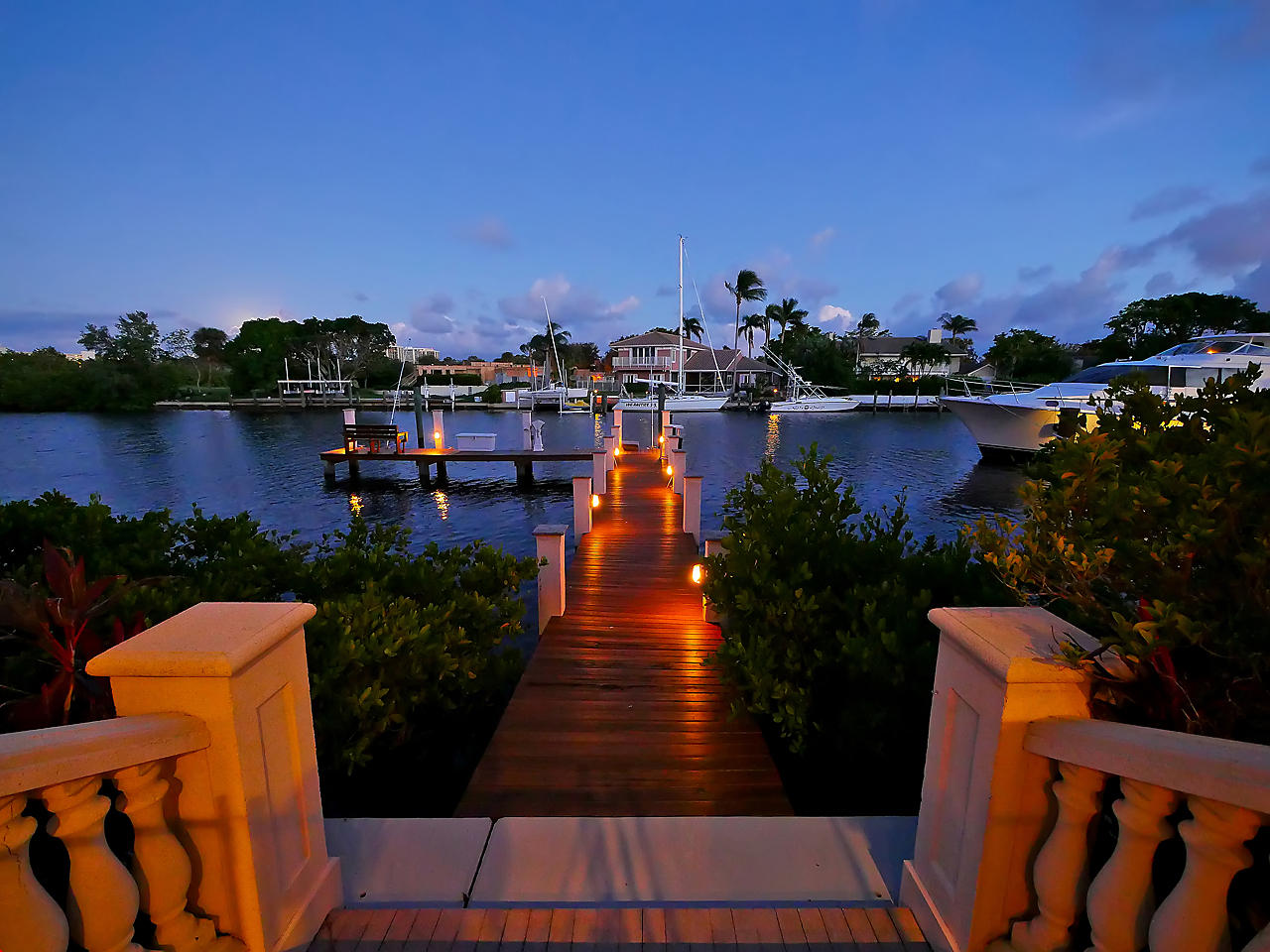 HARBOUR ISLES - Residential