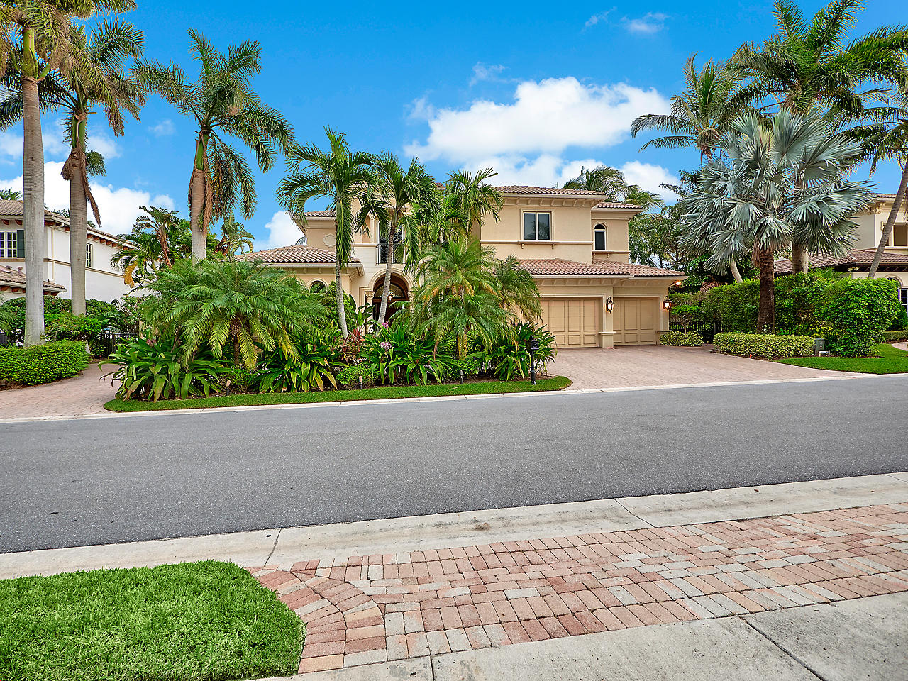 HARBOUR ISLES - Residential