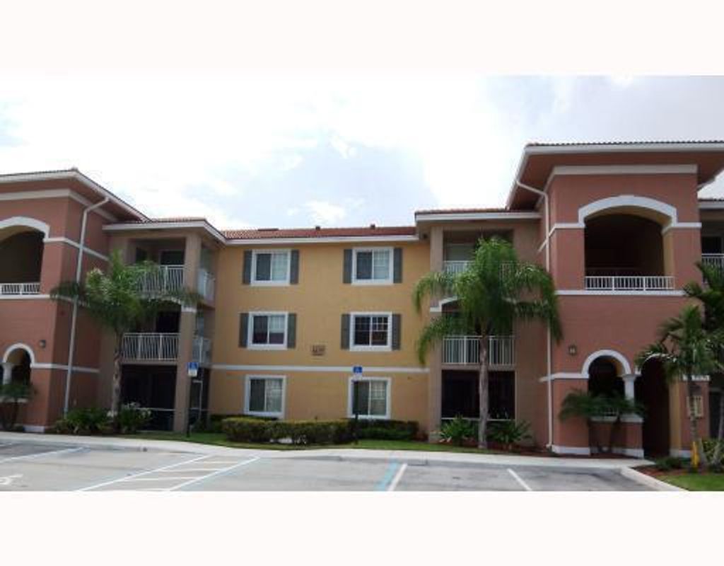 Photo of 6510 Emerald Dunes Drive #304, West Palm Beach, FL 33411 (MLS # B26009958)