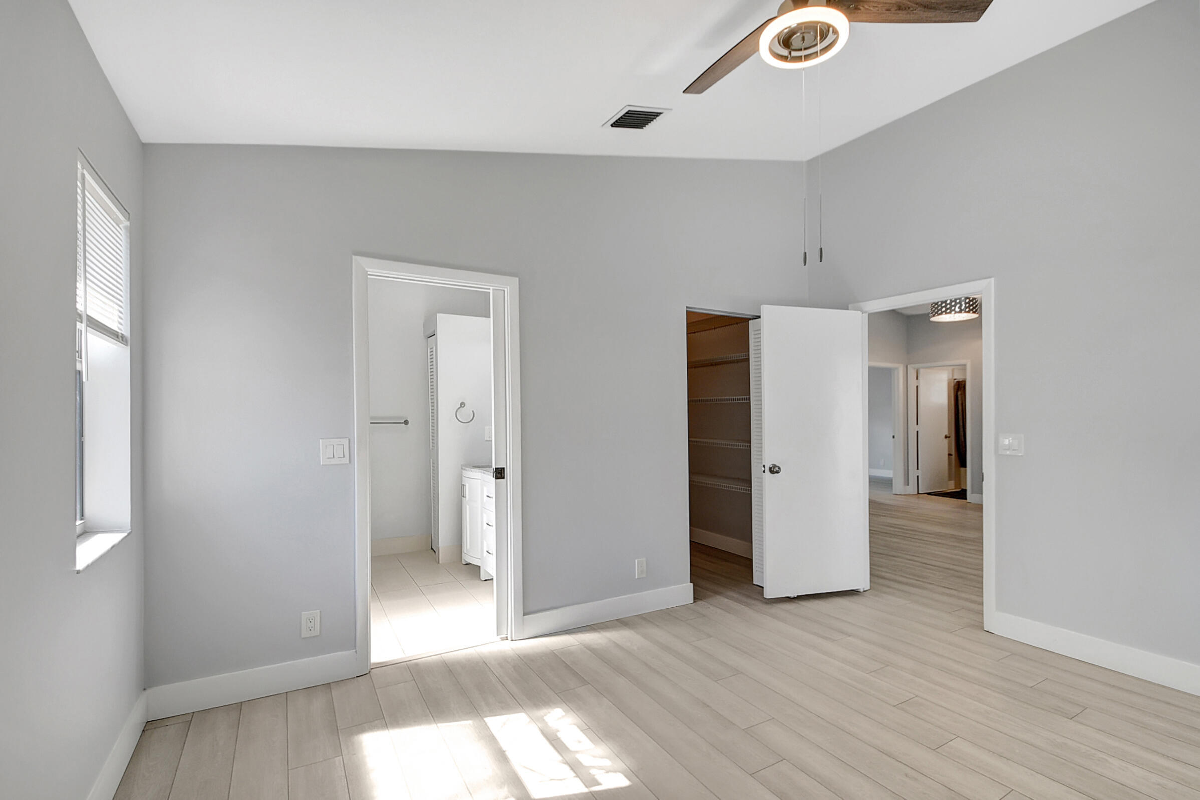 WINDYCREEK - Residential Lease