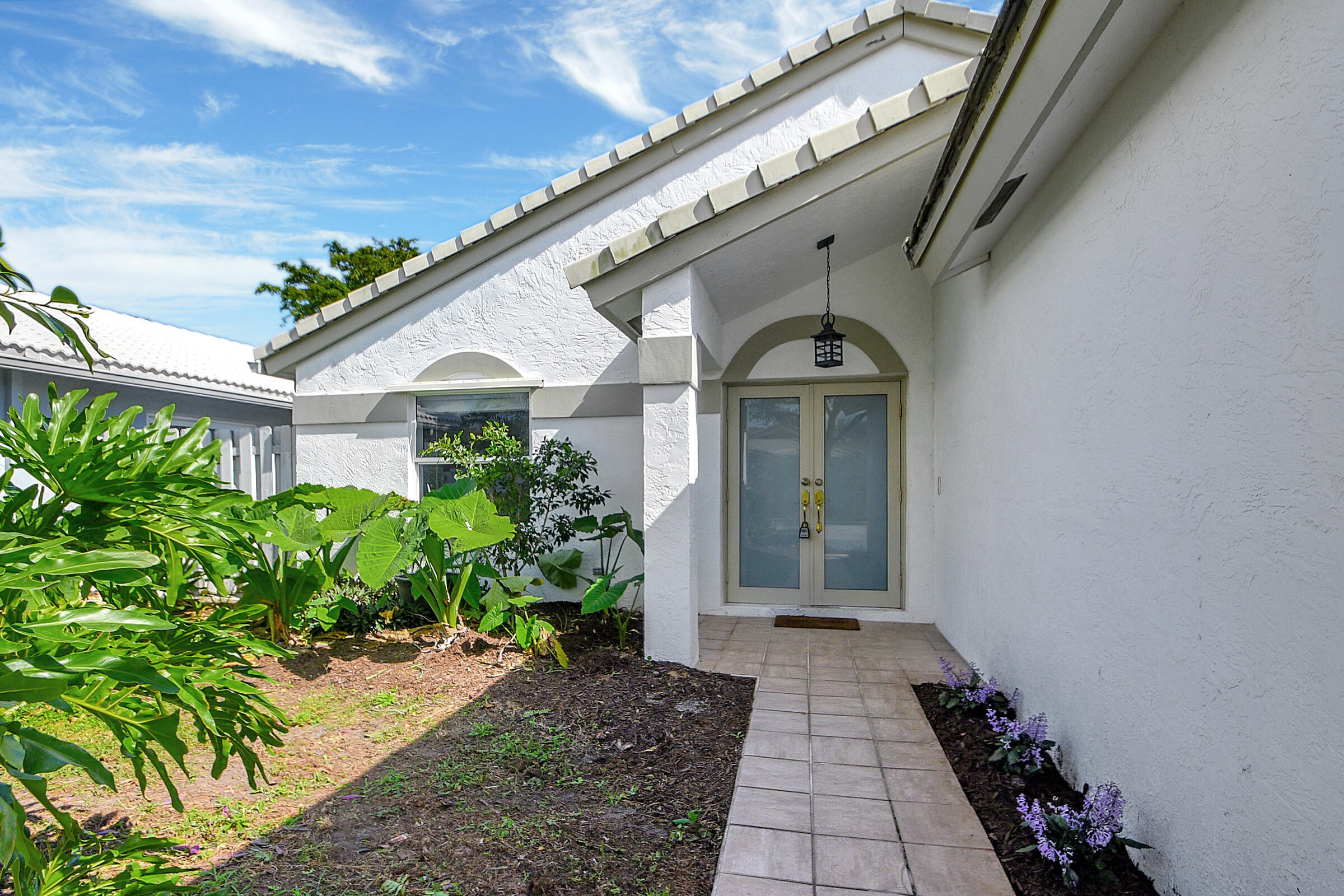 WINDYCREEK - Residential Lease