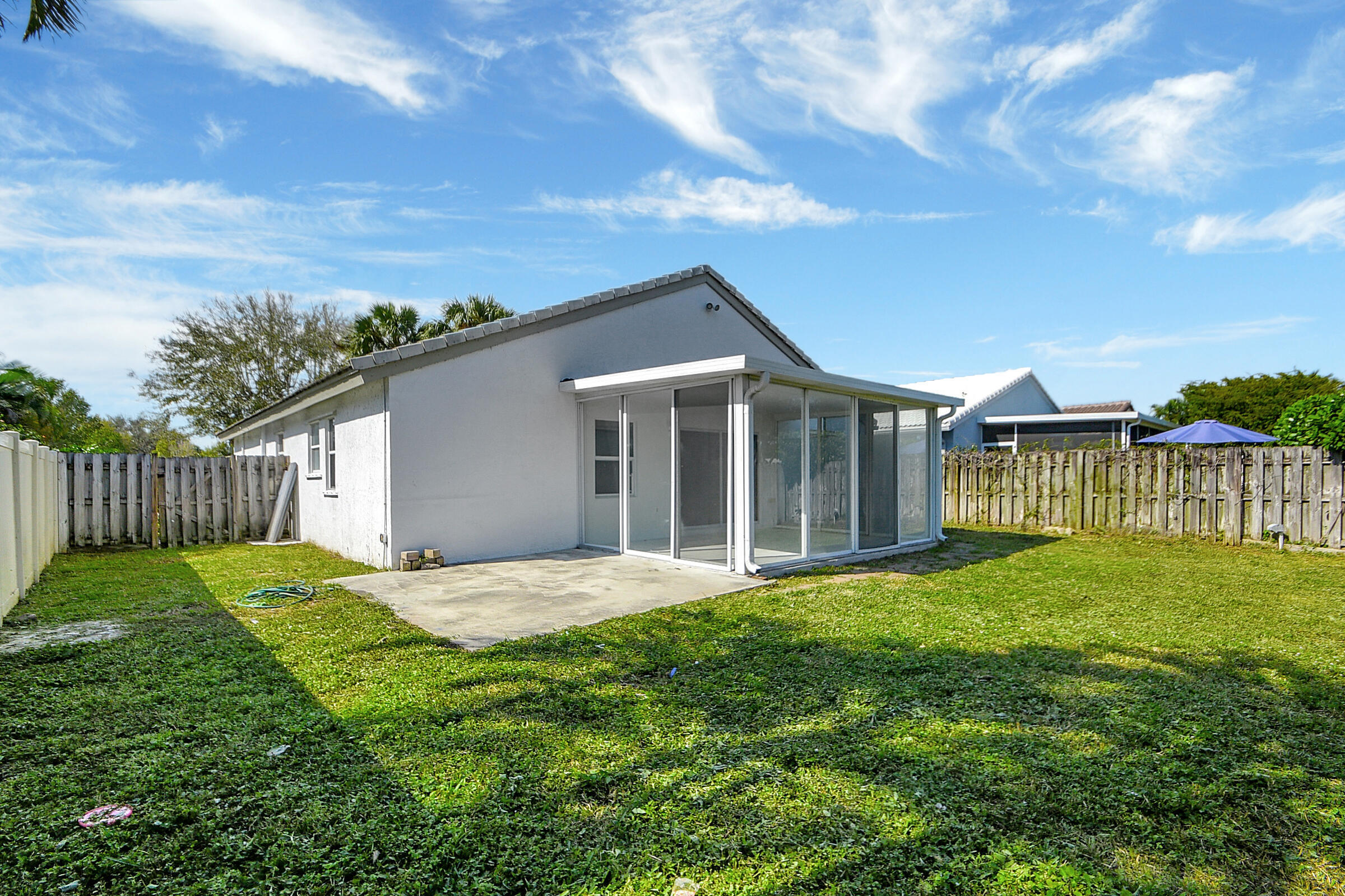 WINDYCREEK - Residential Lease
