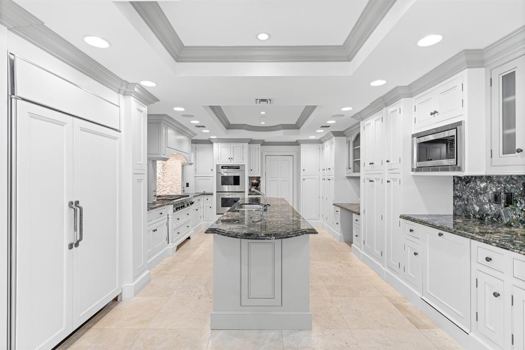 PRIMAVERA ESTATES (OCEAN - Residential