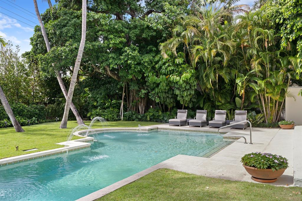 PRIMAVERA ESTATES (OCEAN - Residential