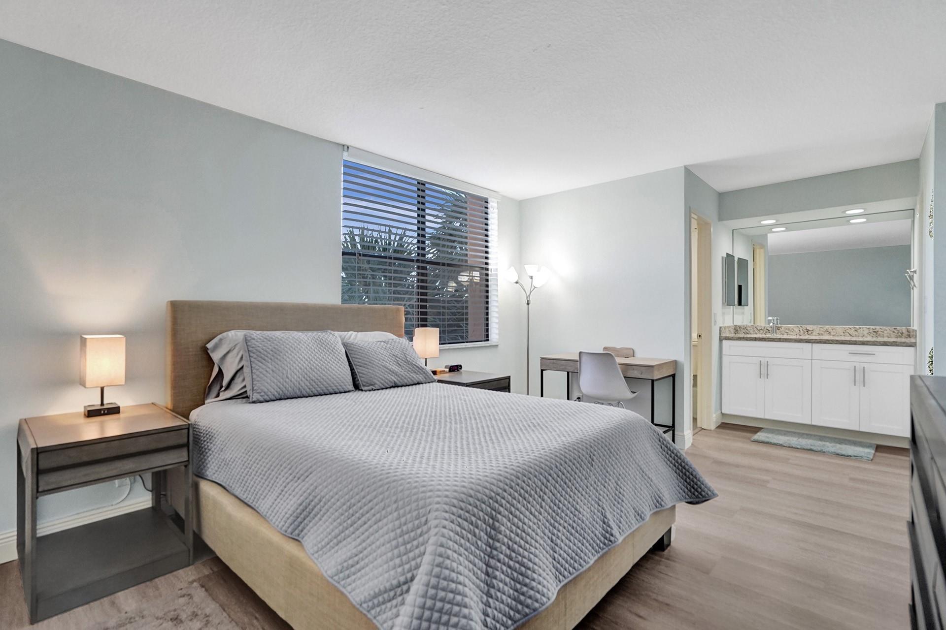 LAVERS DELRAY RACQUET CLU - Residential Lease