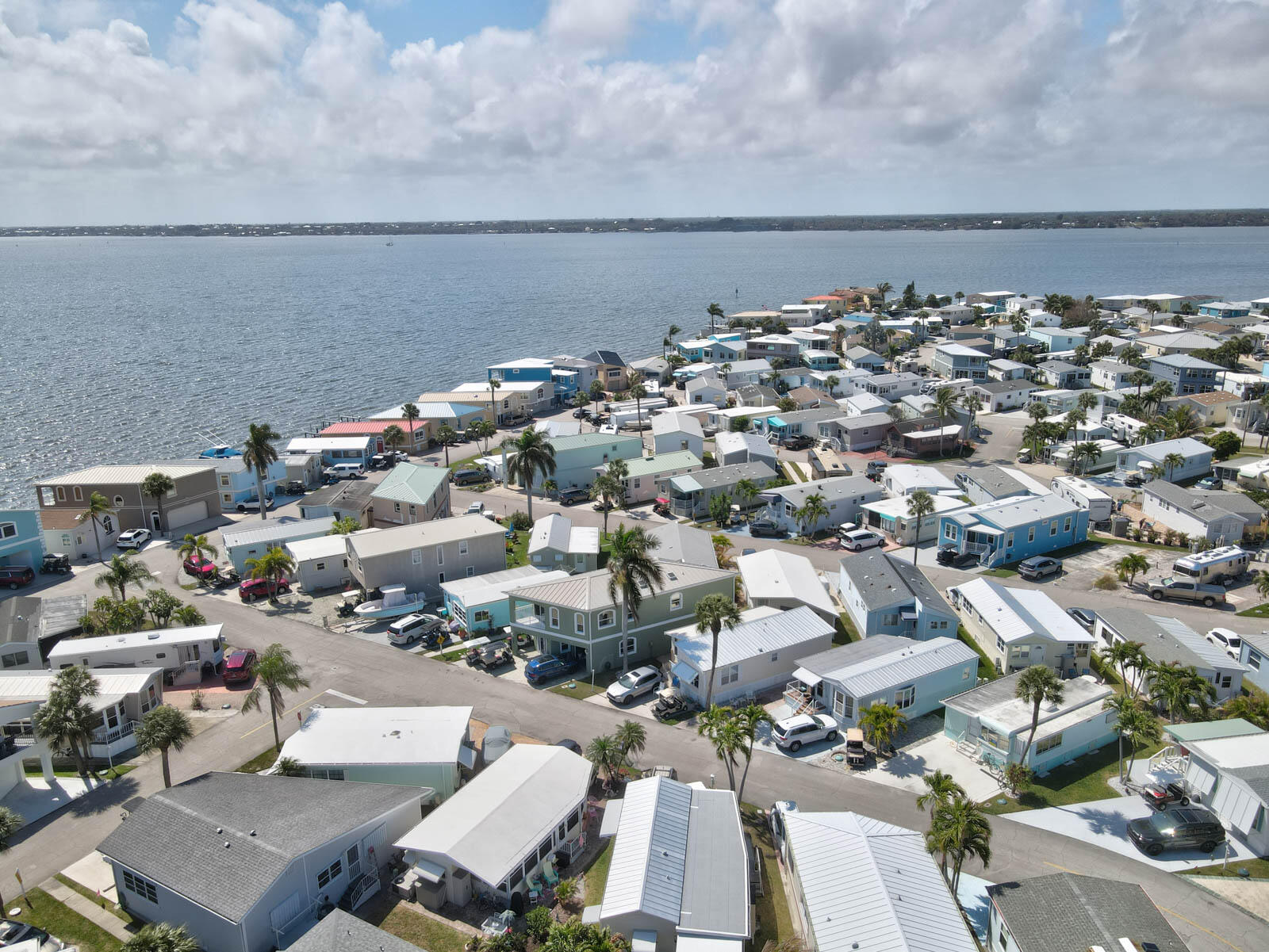 OUTDOOR RESORTS AT NETTLES ISLAND - Residential