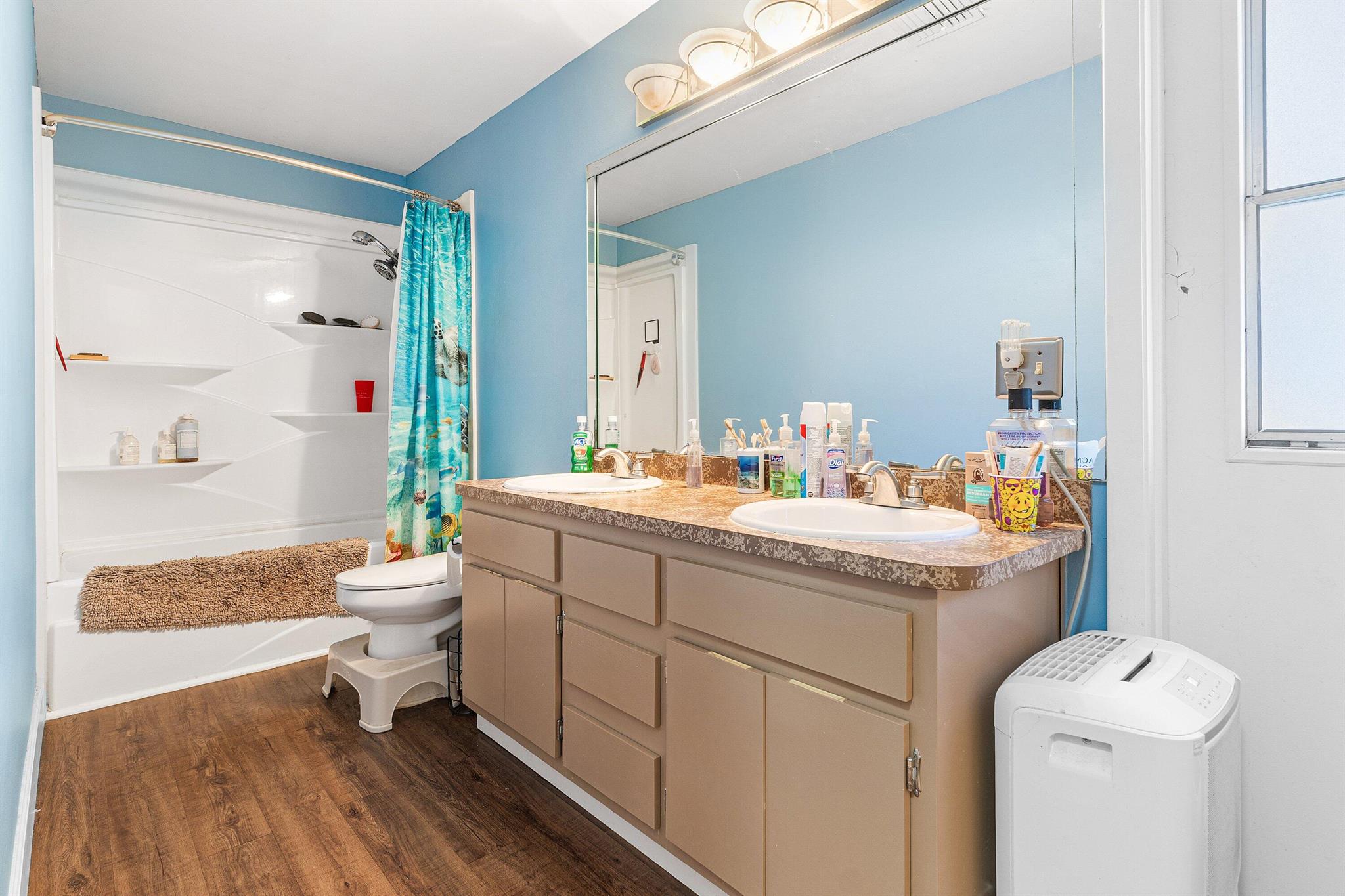 SILVER WOODS PH II - Residential