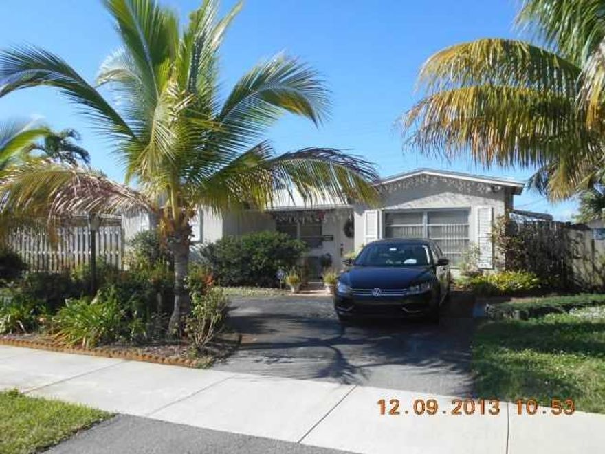 NICE SIZE 3 BED 1-1/2 BATH, CONVETED GRAGE WITH 1/2 BATH WITH BEAUTIFUL OVERSIZED POOL AREA, PRIVACY FENCED YARD, FRUIT TREES, NEW ROOF AND ELECT......  AND HOT WATER HEATER.THIS HOME IS GREAT FOR ENTERTAINING.  AS-IS...