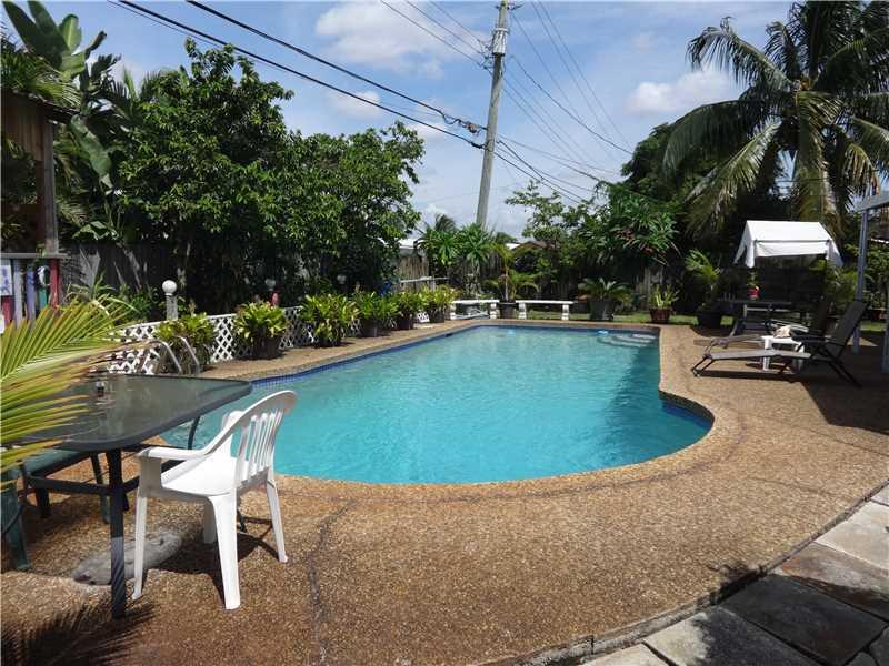 POMPANO ESTATE - Residential