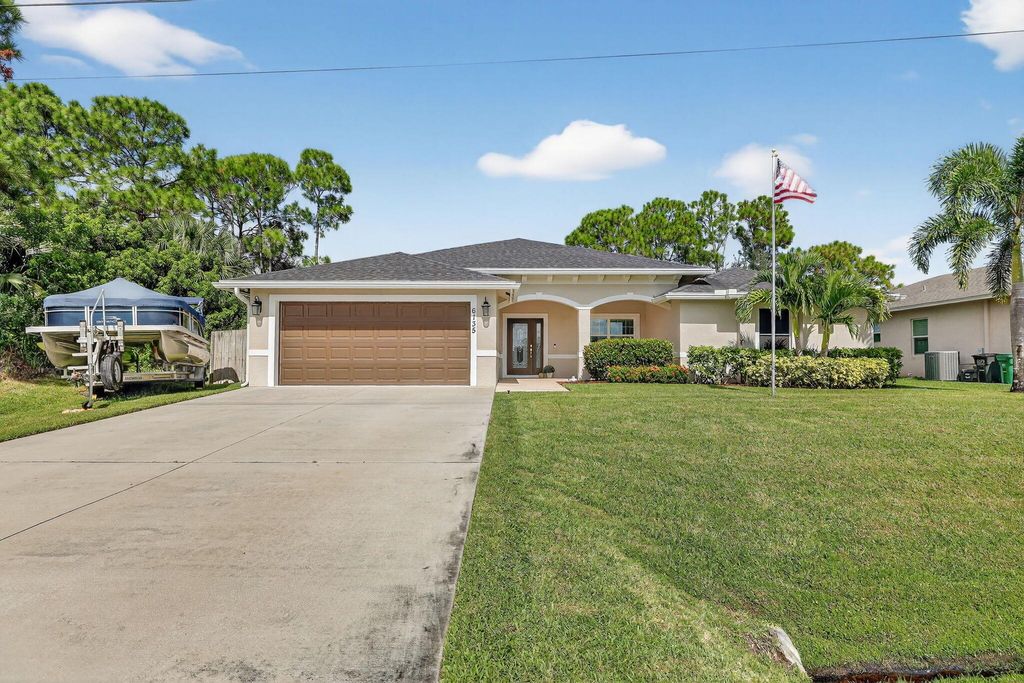 Photo of 6135 NW Densaw Terrace, Port Saint Lucie, FL 34986 (MLS # R11128498)