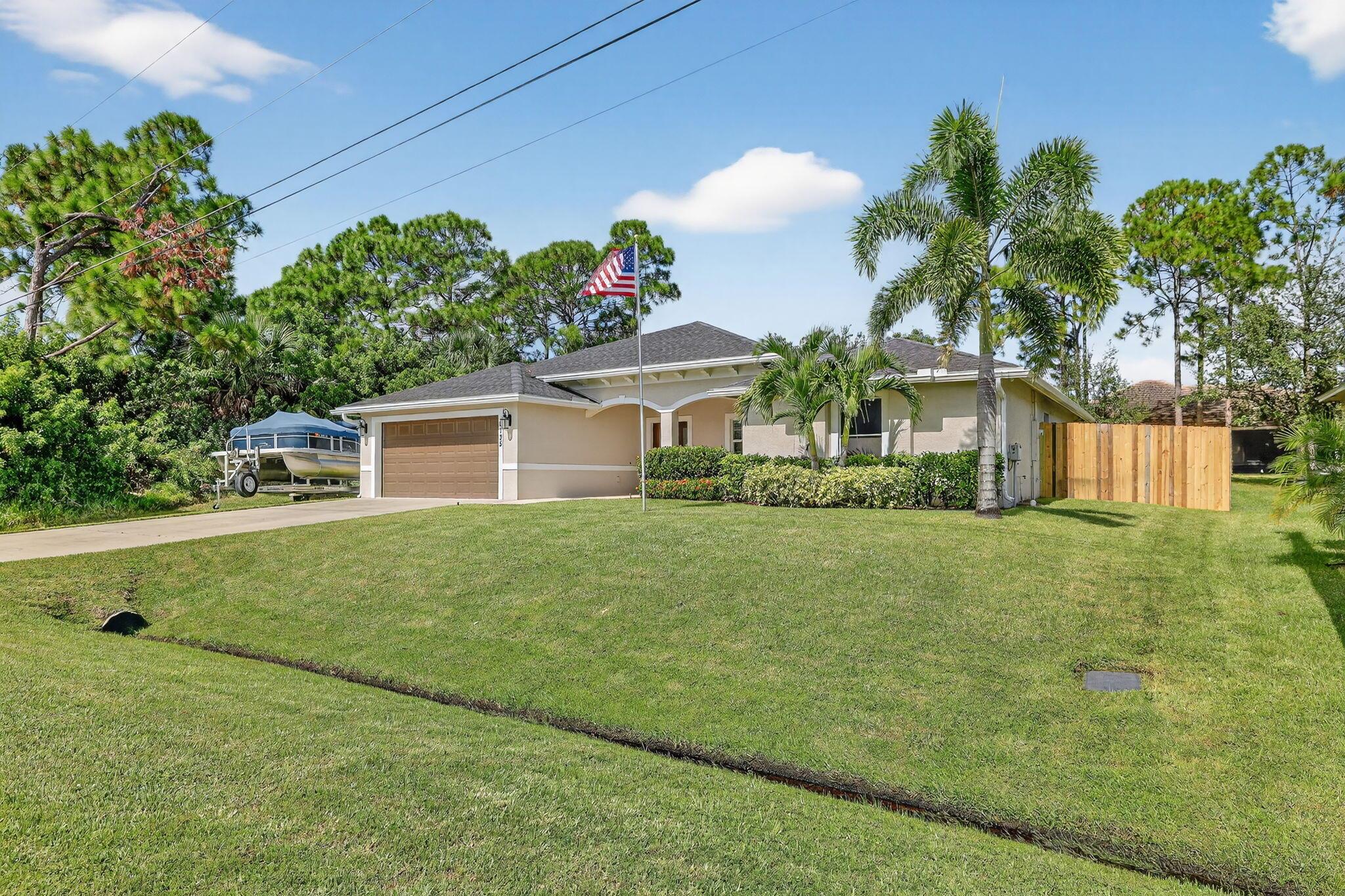 PORT ST LUCIE SECTION 44 - Residential