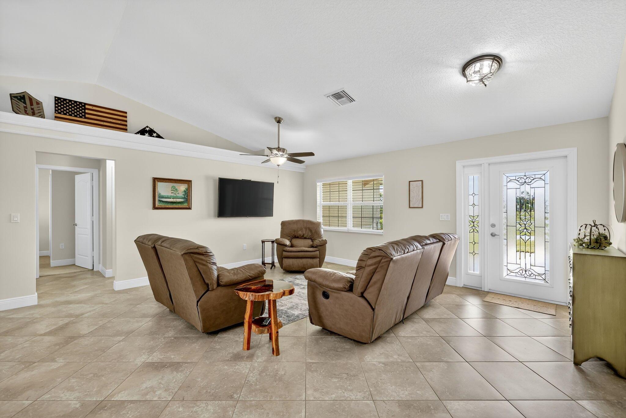 PORT ST LUCIE SECTION 44 - Residential