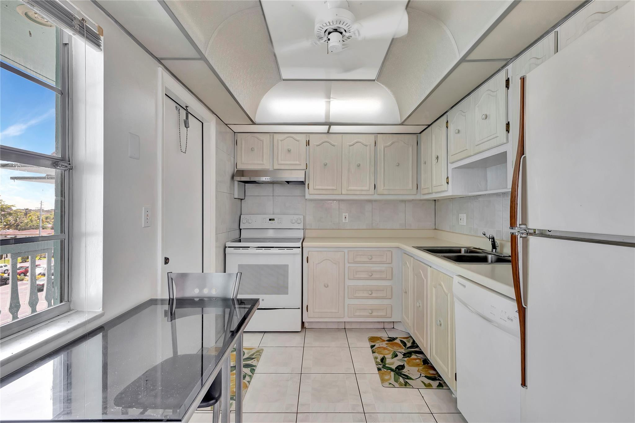 Emerald condo - Residential