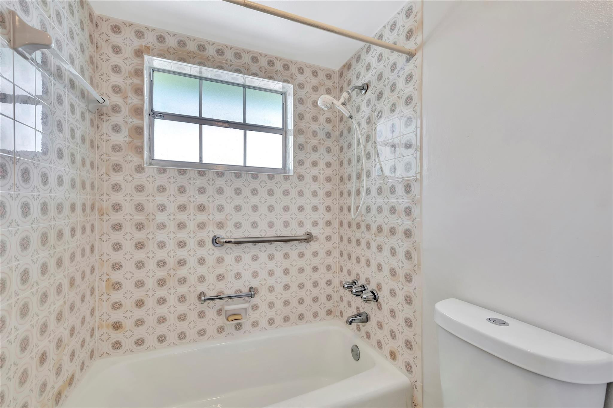 Emerald condo - Residential