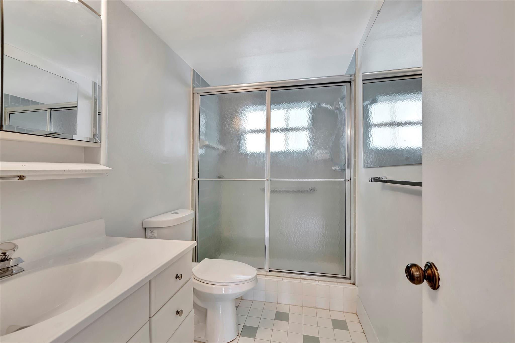 Emerald condo - Residential