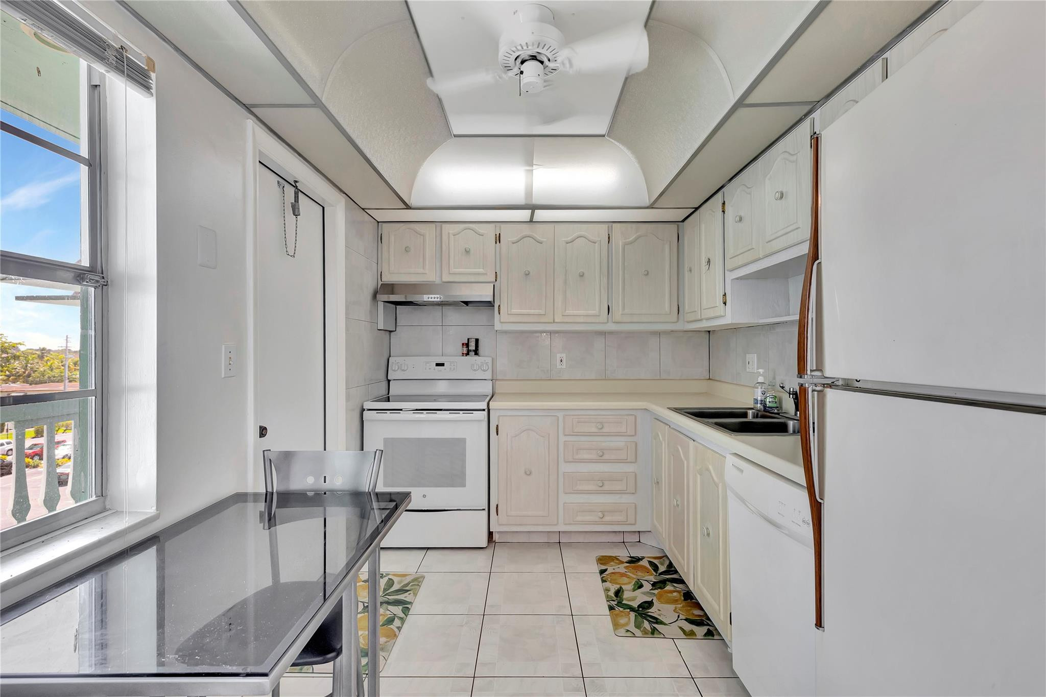 Emerald condo - Residential