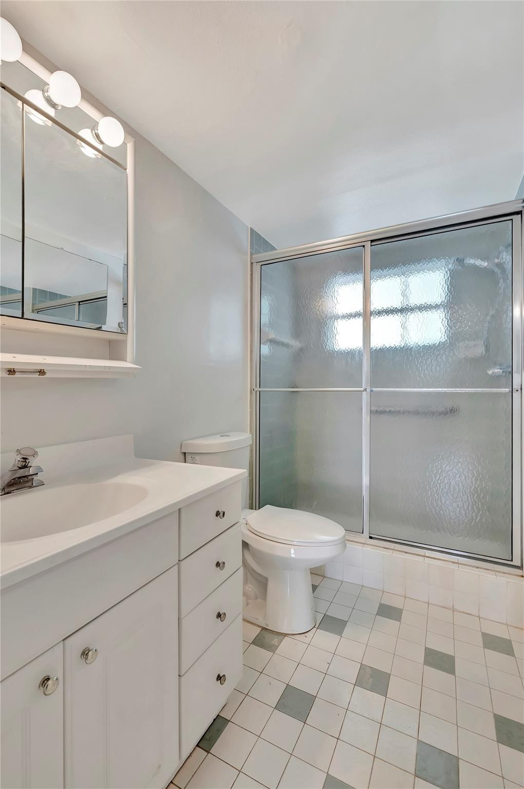 Emerald condo - Residential