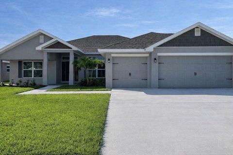 8782 Waterstone Boulevard Fort Pierce FL 34951