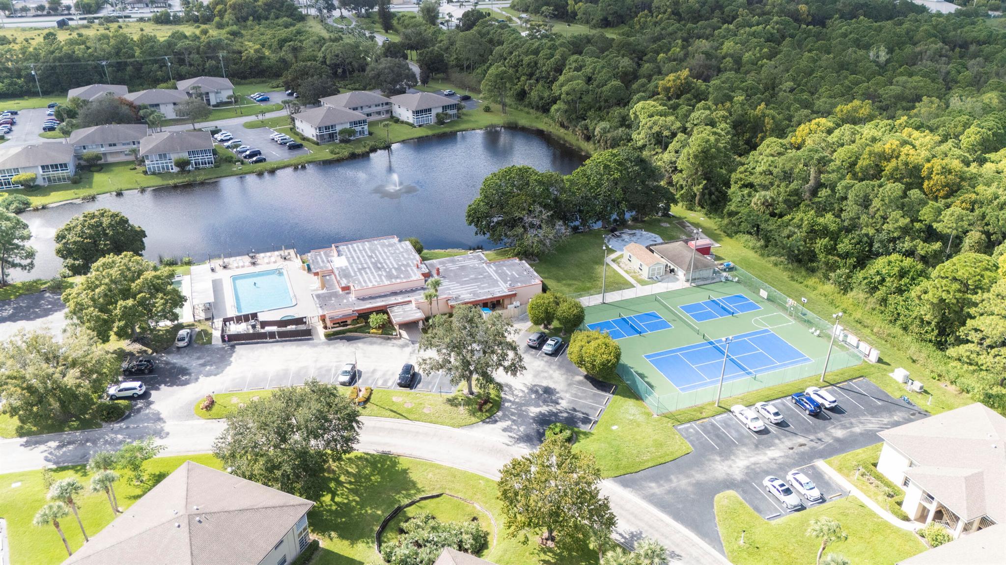 VISTA ST LUCIE BUILDINGS - Residential