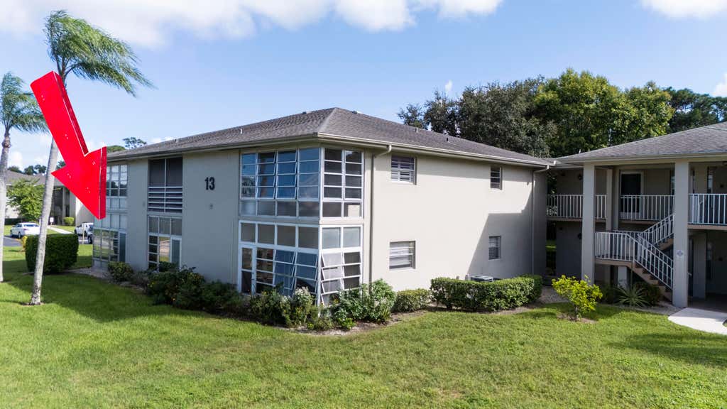 Photo of 13 Lake Vista Trail #105, Port Saint Lucie, FL 34952 (MLS # R11131169)