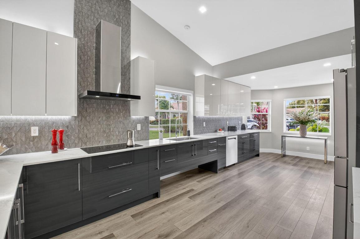 Emerald Pointe - Residential