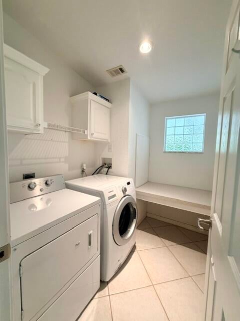 7654 Red Crossbill Court