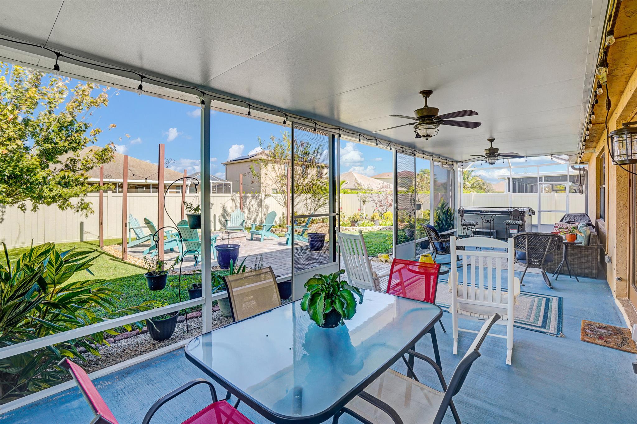 10022 W Verona Circle