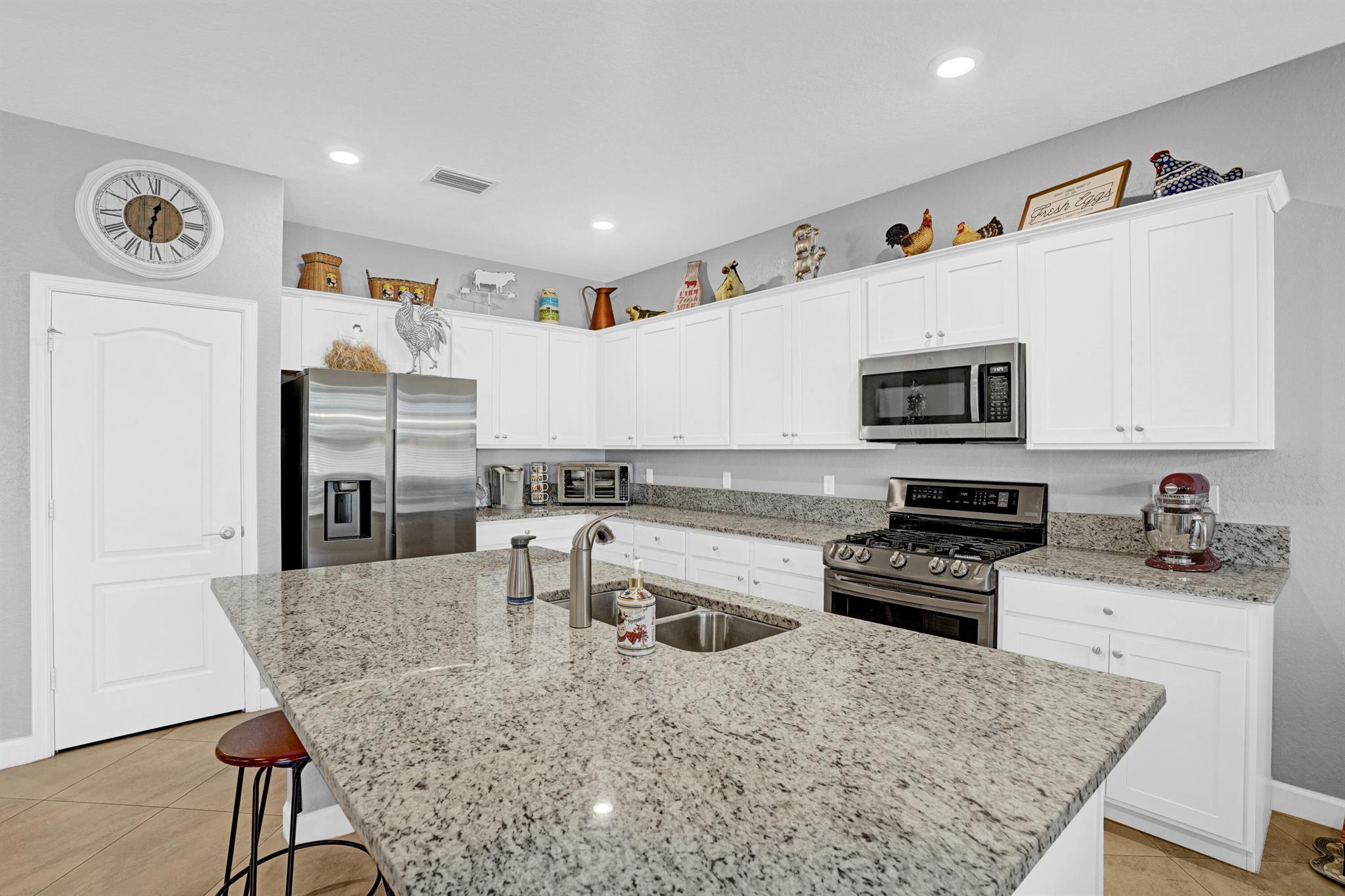 VERONA TRACE SUB & THE VI - Residential