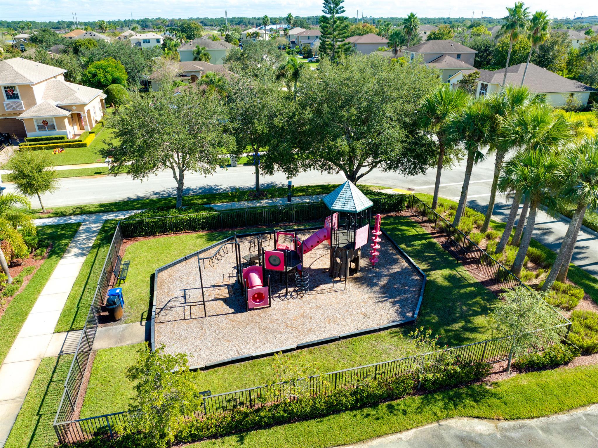 VERONA TRACE SUB & THE VI - Residential