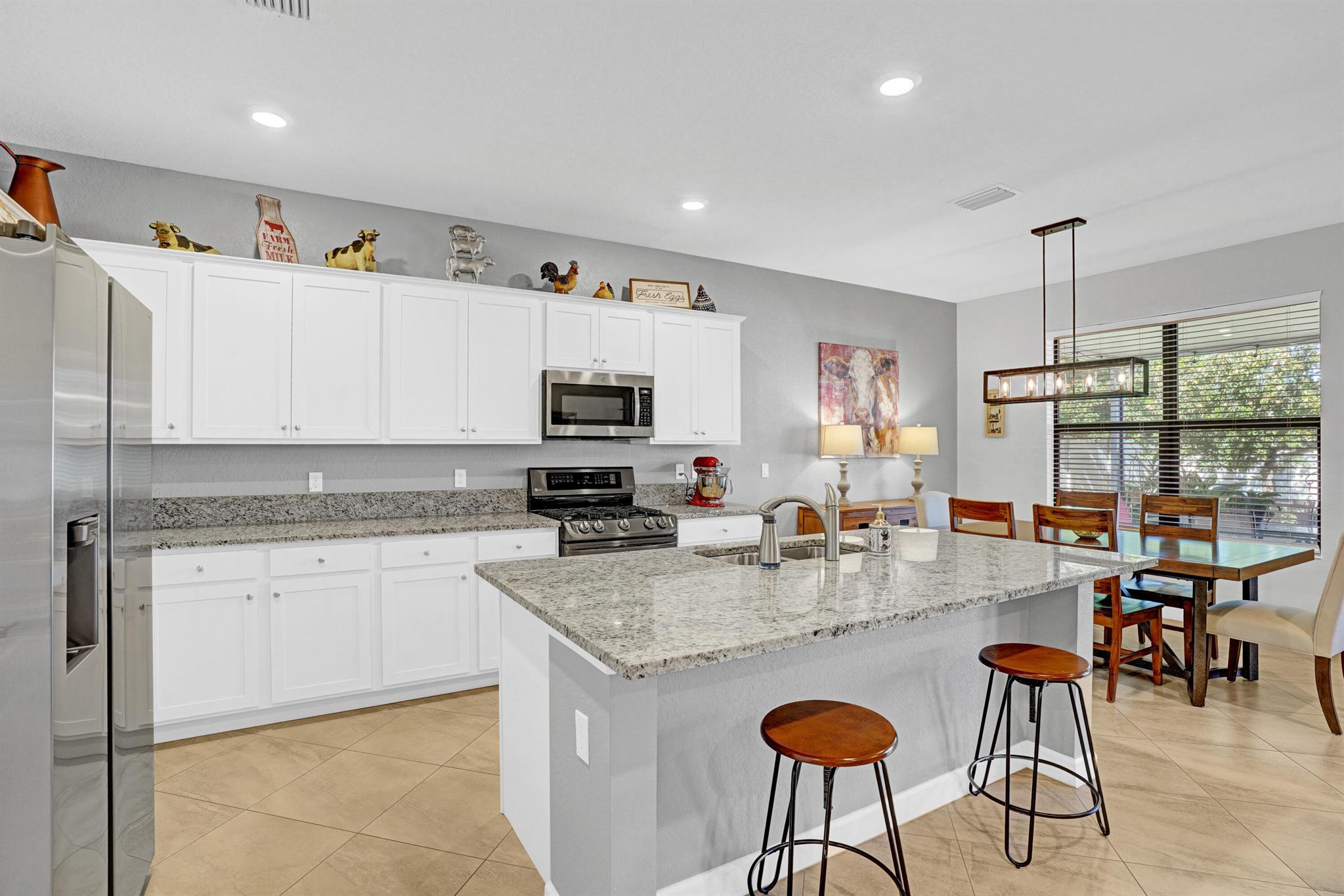 VERONA TRACE SUB & THE VI - Residential