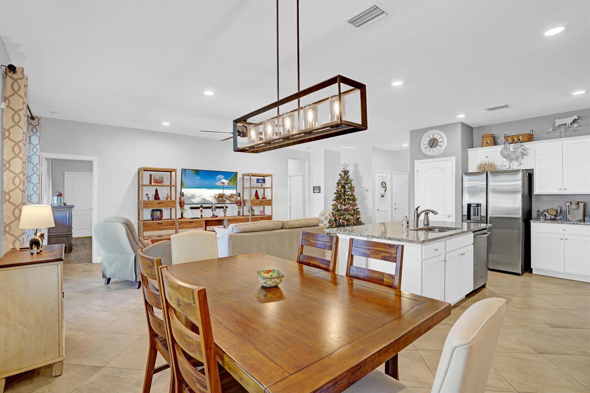 VERONA TRACE SUB & THE VI - Residential