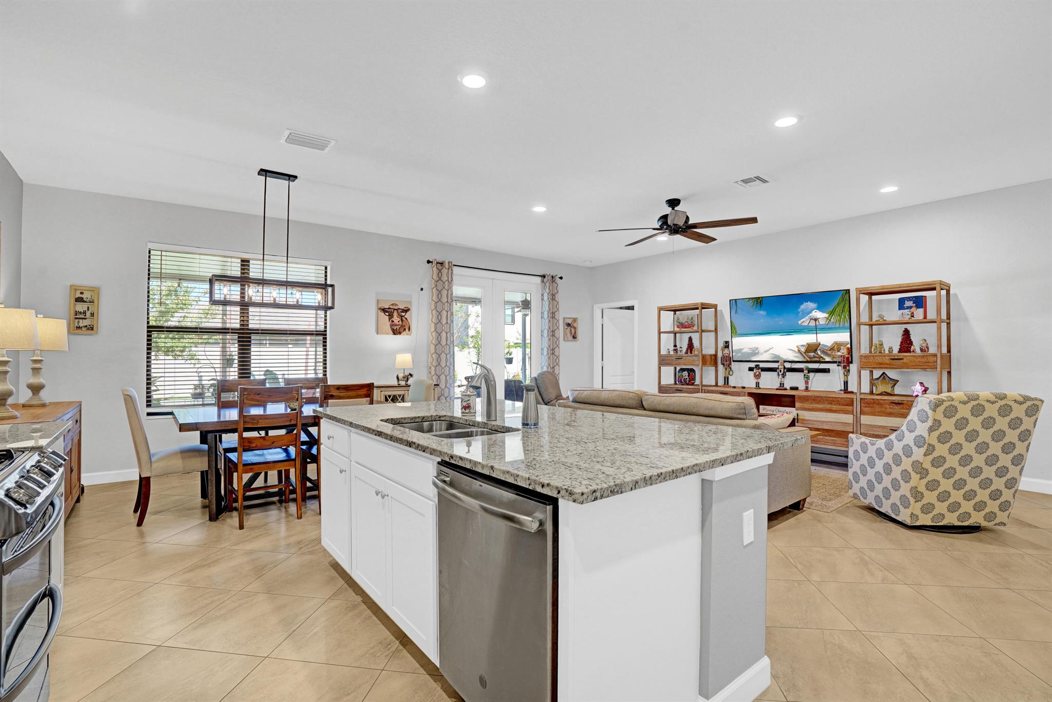 VERONA TRACE SUB & THE VI - Residential