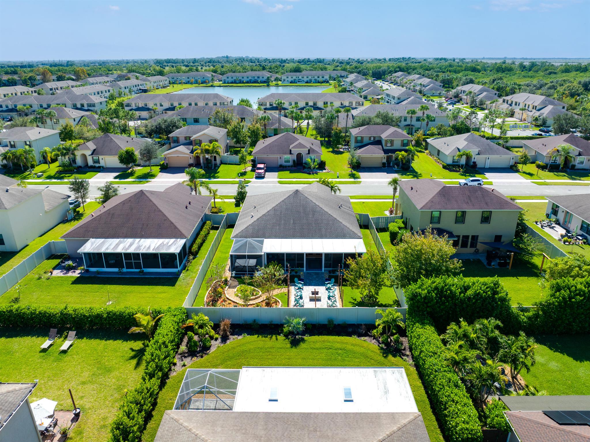 VERONA TRACE SUB & THE VI - Residential