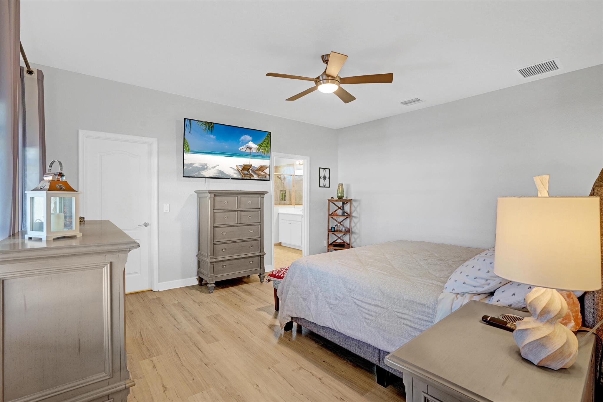 VERONA TRACE SUB & THE VI - Residential