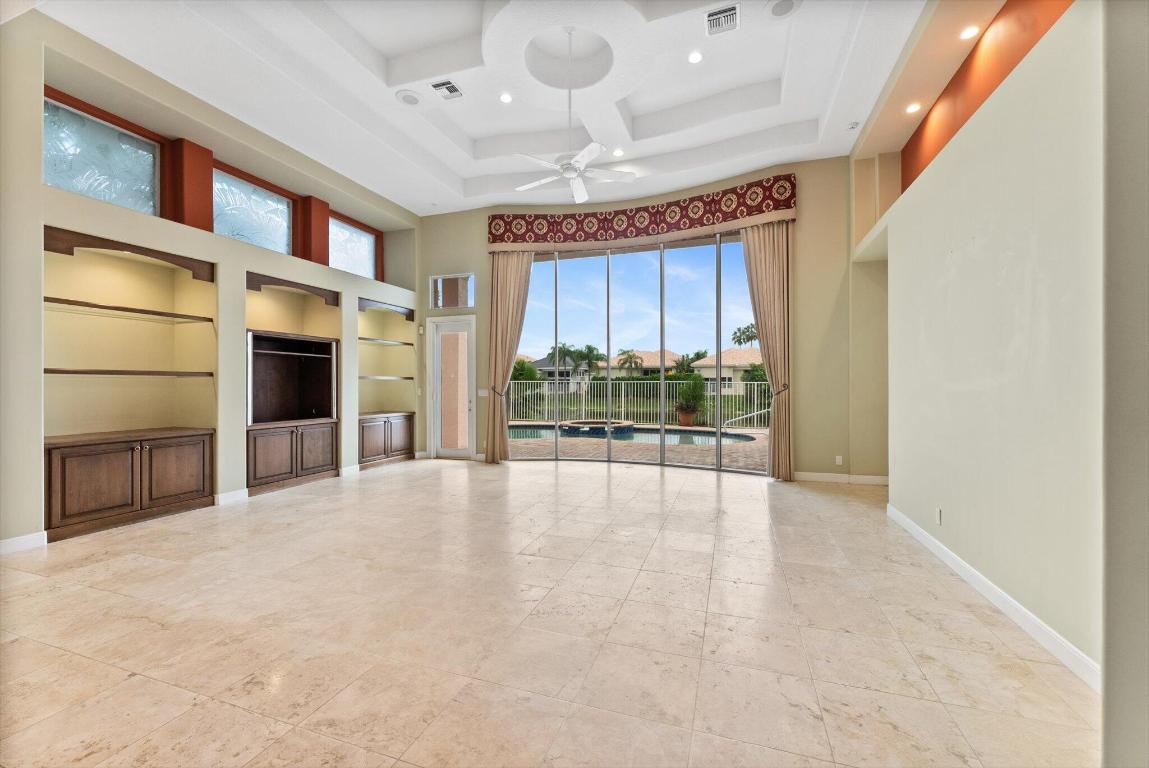 ISLAND IN THE GROVE - Residential Lease